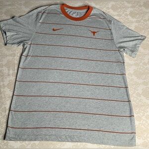 Nike Texas Longhorns T-Shirt Mens Medium Gray Striped Short Sleeve NCAA Tee